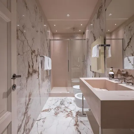 - Palazzo Signoria Luxury 11-medusa Apartment *