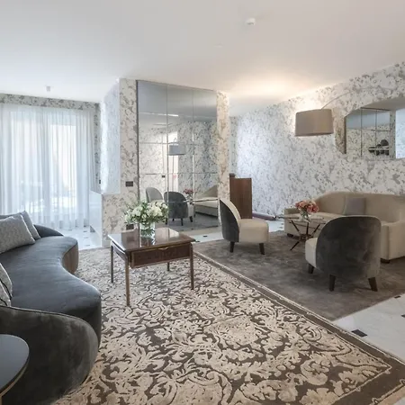 Apartment - Palazzo Signoria Luxury 11-medusa Florence